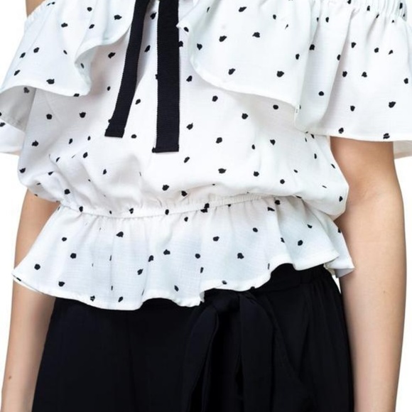 Over Polka Dot Off The Shoulder Woven Cropped Top - Picture 3 of 4